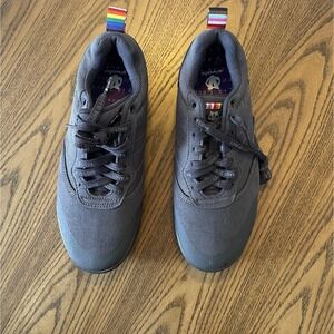 Evolv Unisex Pride X Rise Rebel Approach Shoes Limited Ed Size Women 7.5 Men 6.5
